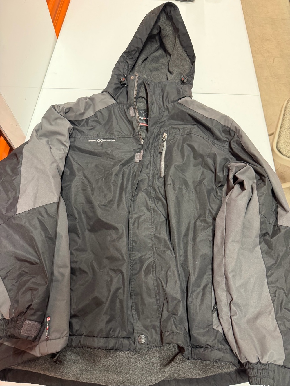 ZeroXposur Evolution Captured Men’s XXL Ski Jacket Black Gray Fleece Lined Hood